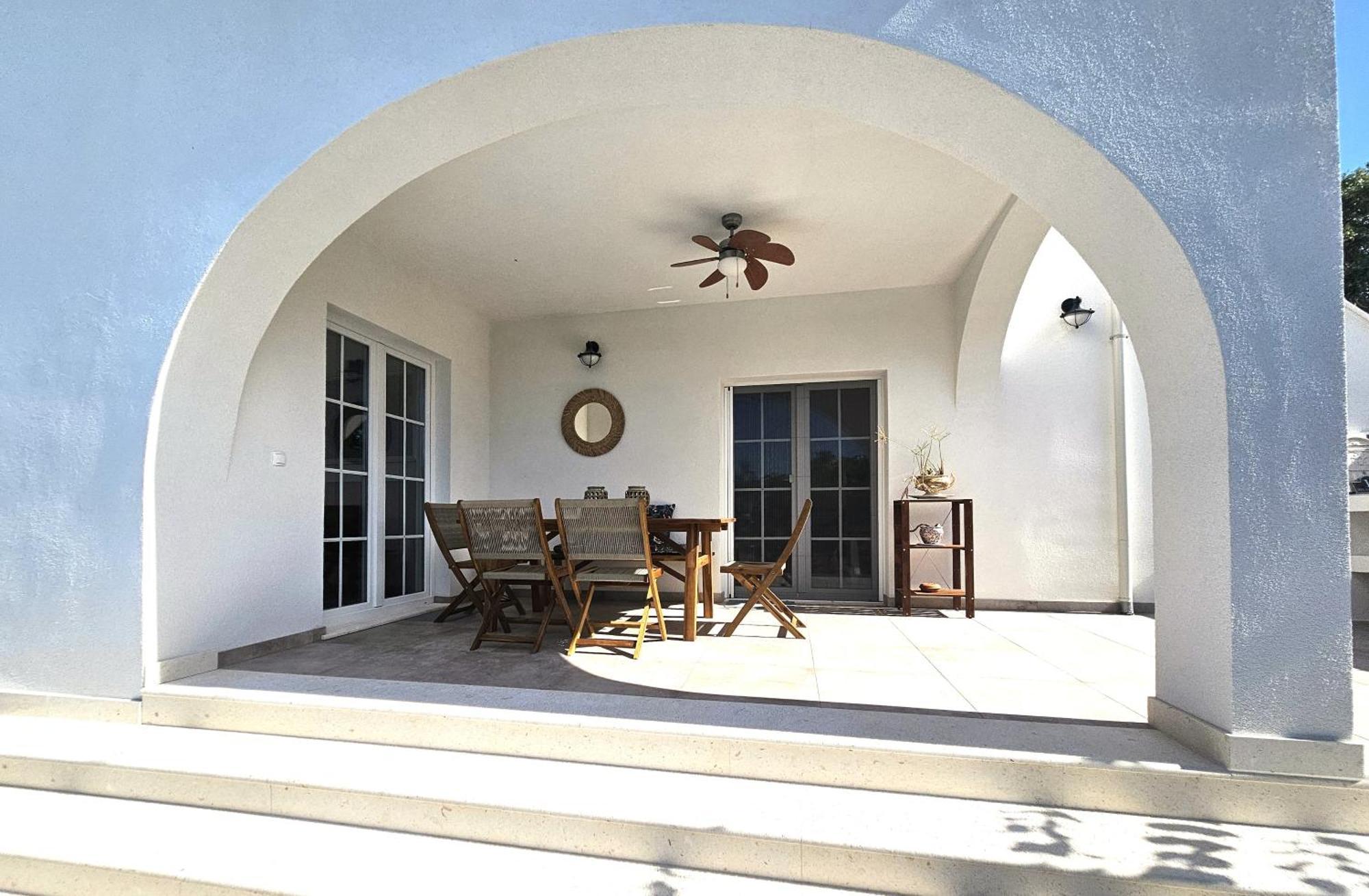 The Three Flowers Pool House Трогир Экстерьер фото
